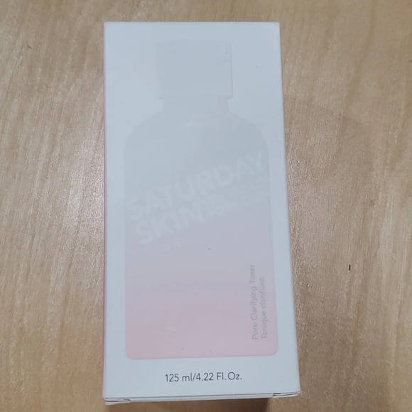 Saturday skin pore clarifying toner - Picture 2 of 9